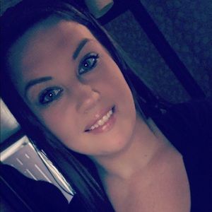 Meet your Posher, Shanae